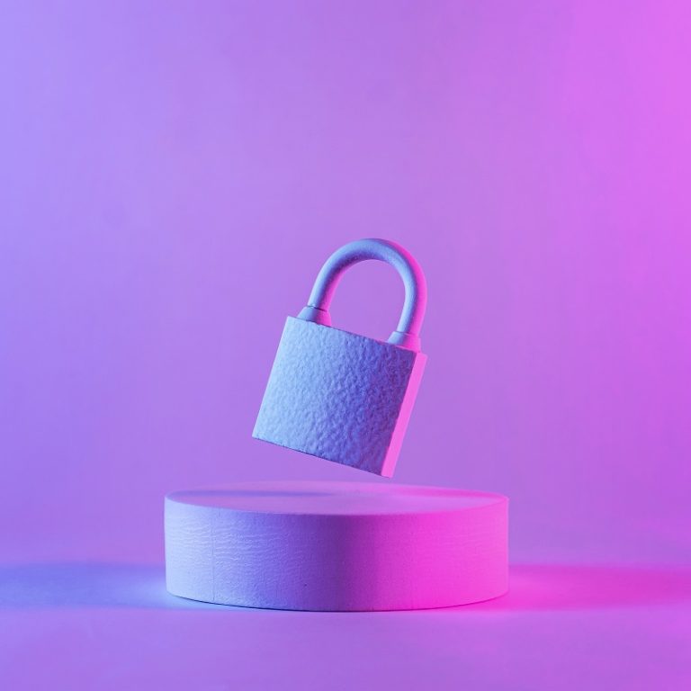 Seguridad electrónica vs. seguridad física: ¿Cuál elegir?